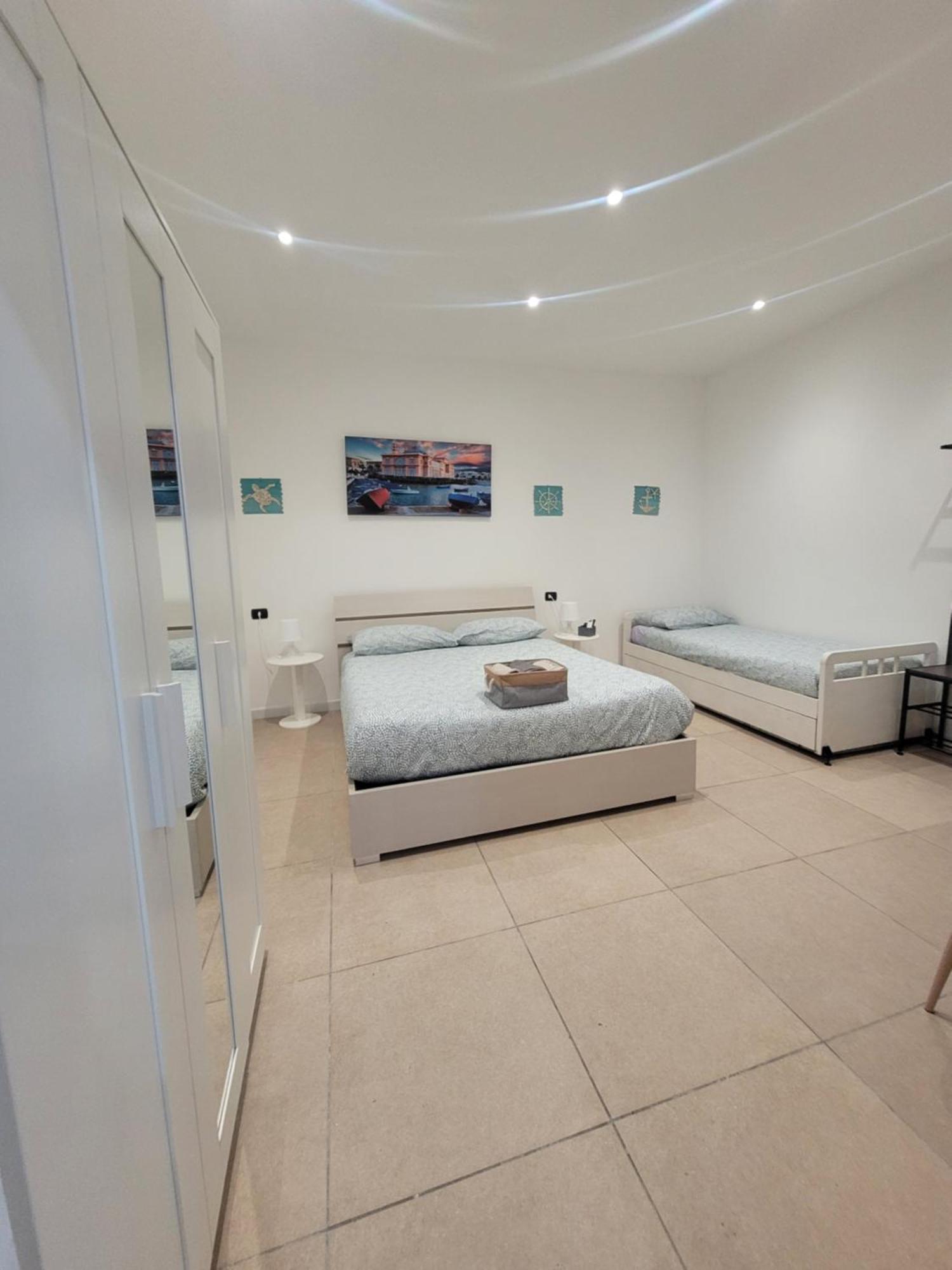 House del Levante Bari Esterno foto