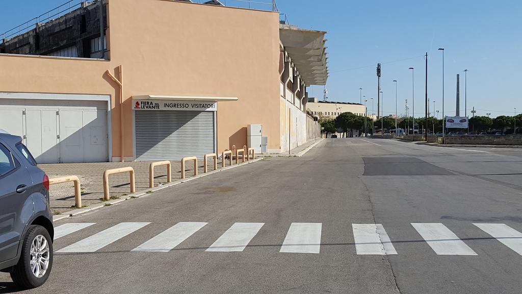 House del Levante Bari Esterno foto